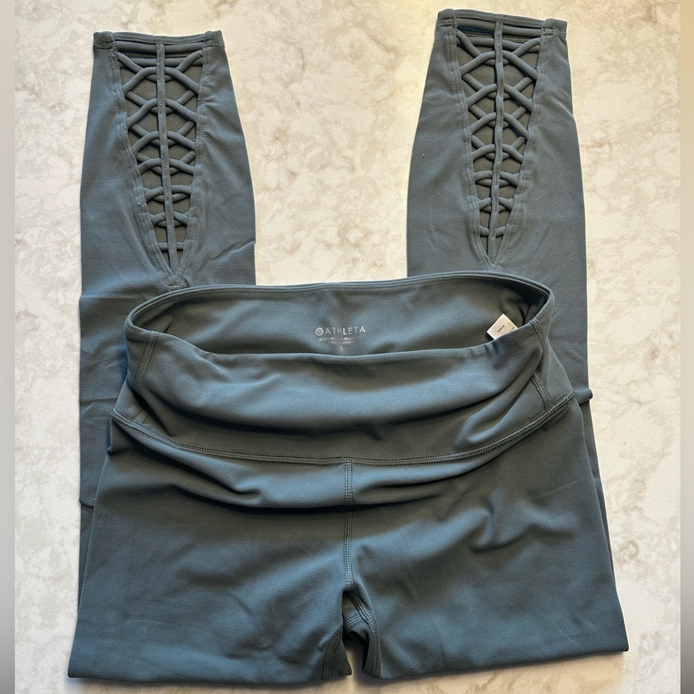 Athleta green leggings